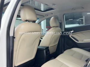 Xe Kia Cerato 1.6 AT 2017 Trắng, Nội Thất Kem