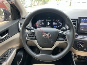 Xe Hyundai Accent 1.4 AT 2022 Đen, Nội Thất Kem