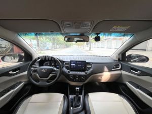 Xe Hyundai Accent 1.4 AT 2022 Đen, Nội Thất Kem