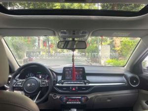 Xe Kia Cerato 1.6 AT Luxury 2021 Trắng, Nội Thất Kem