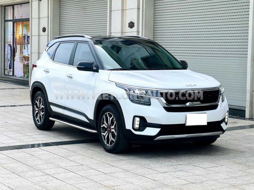 Kia Seltos Premium 1.4 AT 2022 Trắng, Nội Thất Kem