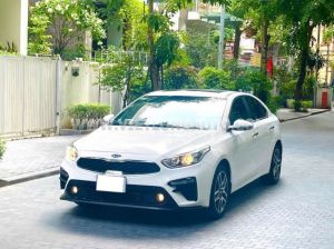 Xe Kia Cerato 1.6 AT Luxury 2021 Trắng, Nội Thất Kem