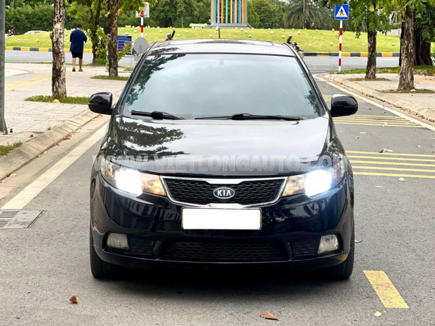 Xe Kia Cerato 1.6 AT 2011 Đen, Nội Thất Đen
