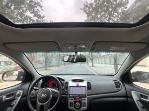 Xe Kia Cerato 1.6 AT 2011 Đen, Nội Thất Đen