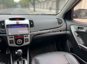 Xe Kia Cerato 1.6 AT 2011 Đen, Nội Thất Đen