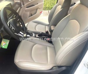 Xe Kia Cerato 1.6 AT Luxury 2020 Trắng, Nội Thất Kem